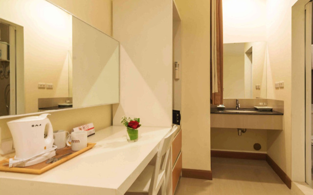 Imm Hotel Thaphae Chiang Mai