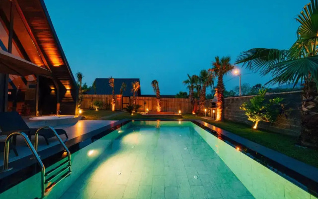 Keops Bungalow