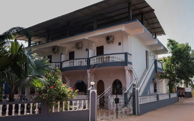 OYO 10794 Calangute