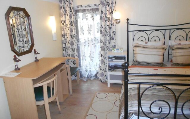 Johan's Lodge