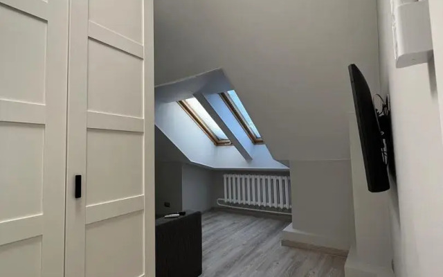 ДзенХоум в Плотничном переулке 9