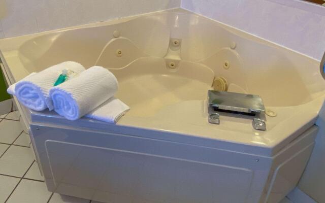 Quality Inn Bolingbrook I-55