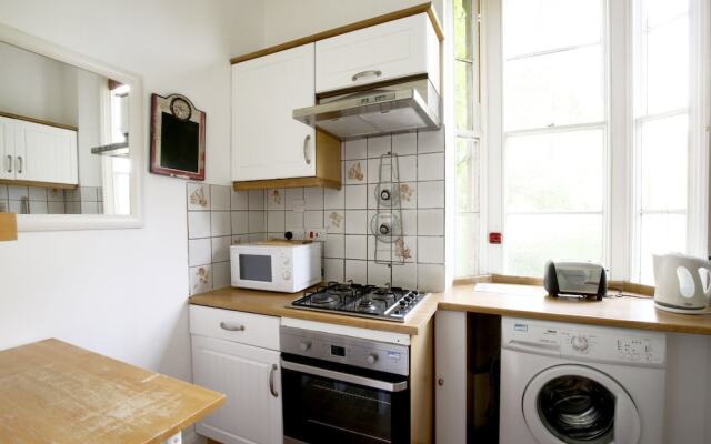 Charming, Victorian 2BR Flat in Oxford