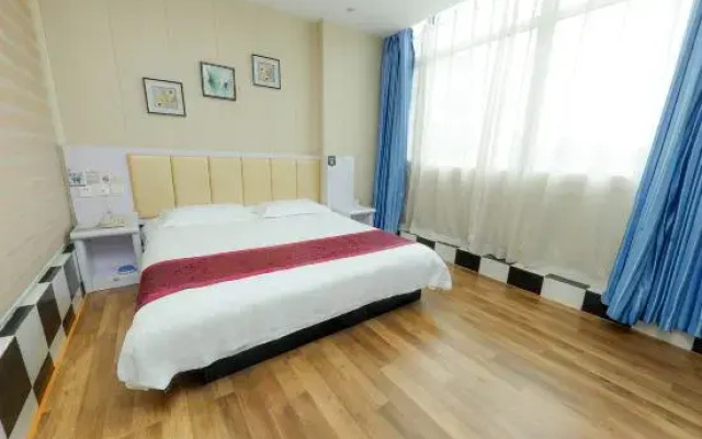 City 118 Hotel (Jinan Changqing Yinzuo Commercial Street)