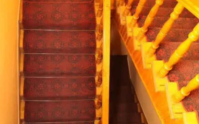 Dzveli Ubani Hotel