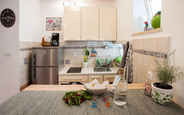 Apartment Dumaneo Art