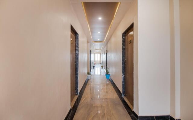 Collection O 76042 Hotel Rk Heights And Banquets