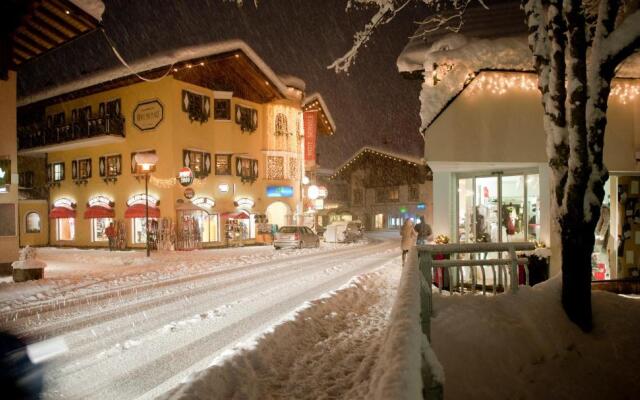 Haus am Platz - Weitgasser