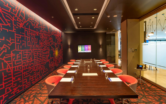 Holiday Inn Express Adelaide City Centre by IHG