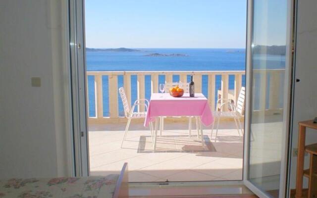 Apartments Marnic