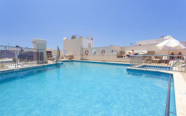 Duquesa Playa Aparthotel