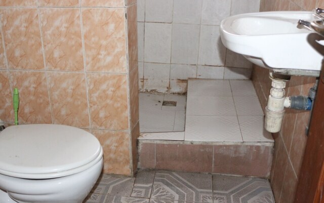 Bv.Standard Executive Suite