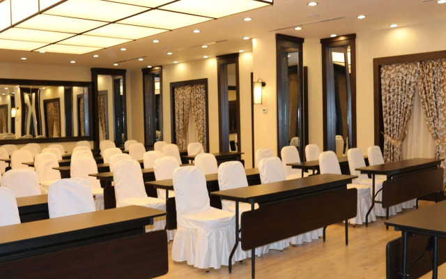 Sarikamis White Park Hotel