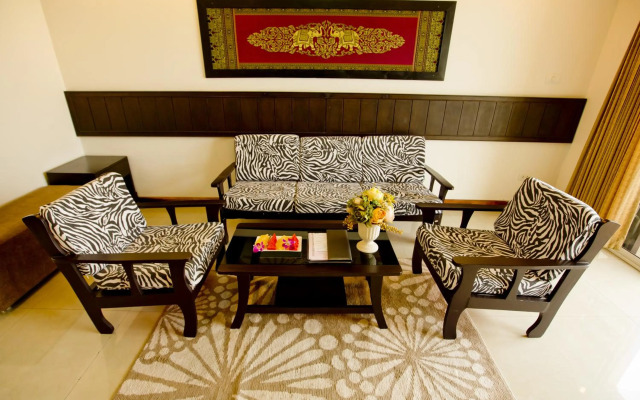 Sinsuvarn Airport Suite