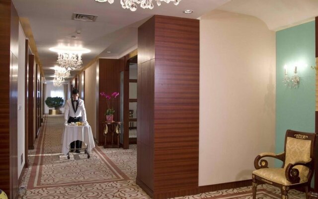 Exhibition International Hotel