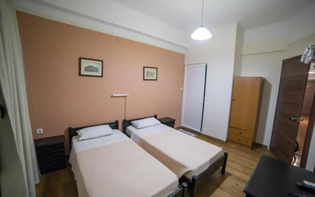 Tempi Hotel