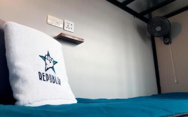 Republik Backpackers' Hostel