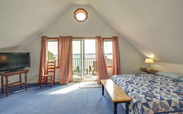 Shorefront House w/ Views, 14 Mi to Acadia NP