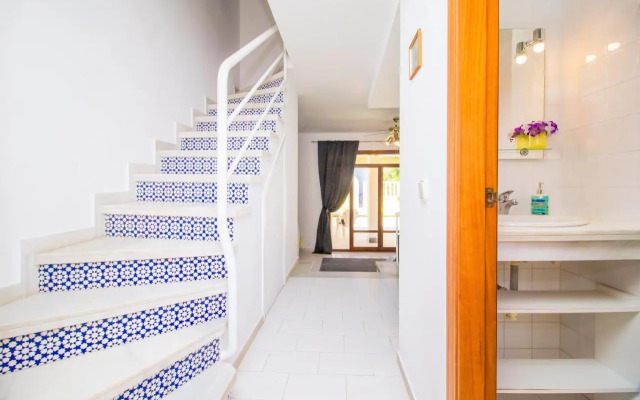 Nice house with tennis court,sports and playground