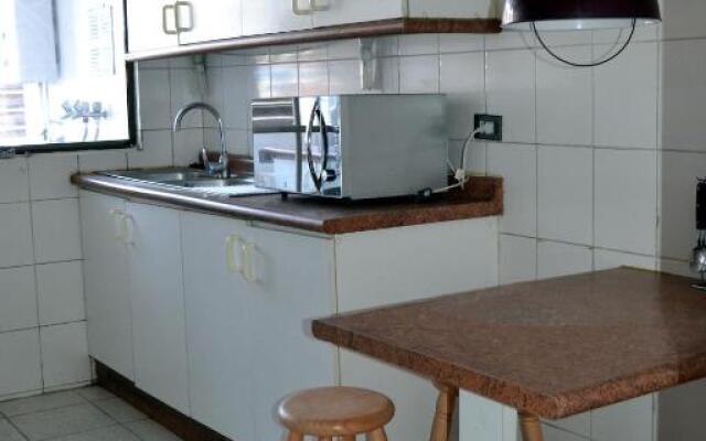 Departamento Amoblado Av. Grecia