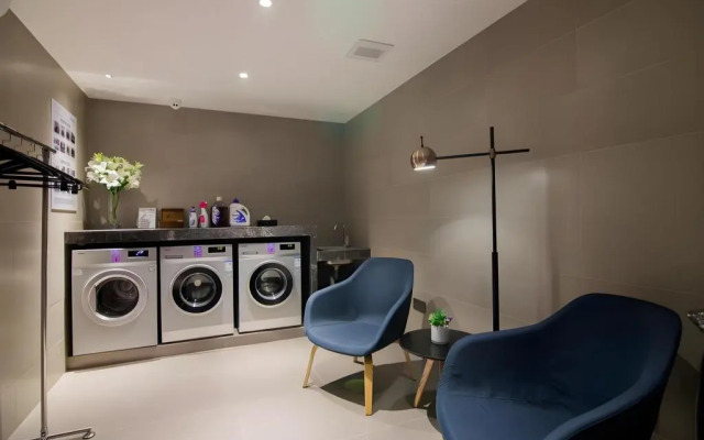 Home Inn Selected (Shanghai Raffles, North Bund)