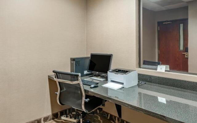 Comfort Inn & Suites St. Louis - O'Fallon