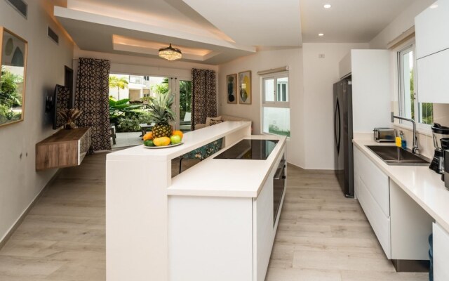 Stylish 3-bedroom Apartment Near the Bavaro Beach