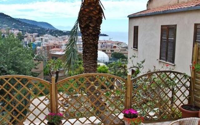 Appartamenti Superior Vacation Service - Cefalu' City Centre