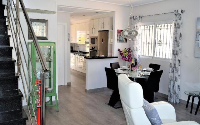 Vista Azul XII - El Barranco (next to pool)