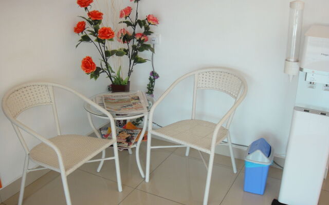 1 Hotel Mahkota Cheras