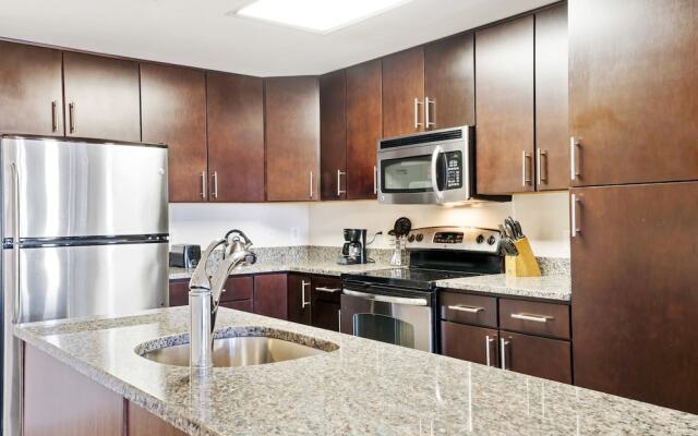 Bluebird Suites at Mt. Vernon Triangle