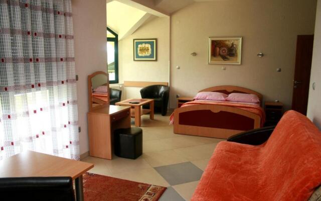 Motel Krstac