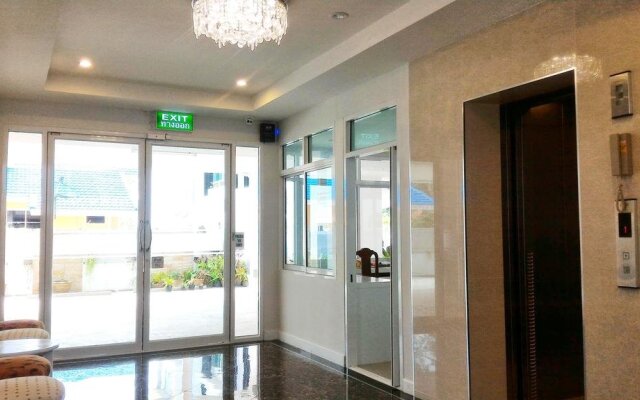 Golden Star Residence