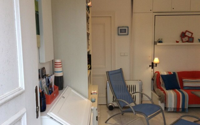 Apartment With one Bedroom in Carqueiranne, With Pool Access, Enclosed