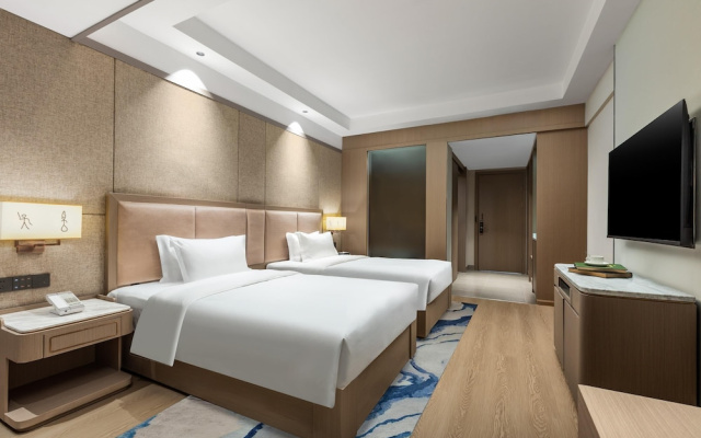 Days Hotel by Wyndham Lijiang Gucheng