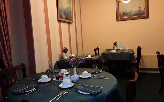 Acer Lodge Guest House