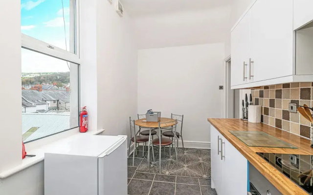 Two Bedroom Apartment by Guestz