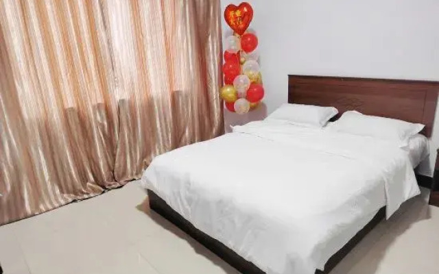 Xiya Bay Hotel (Chuxiong taiyangli Park store)