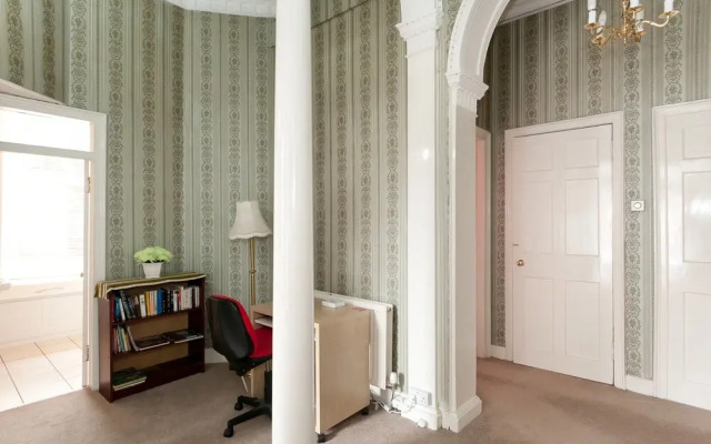 363 Union Street Apartment