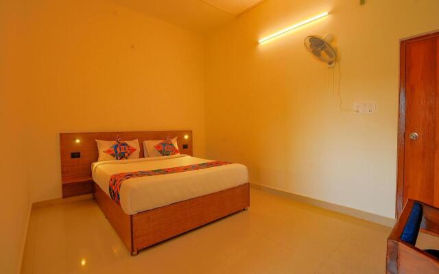 Fabhotel Gr Lake View