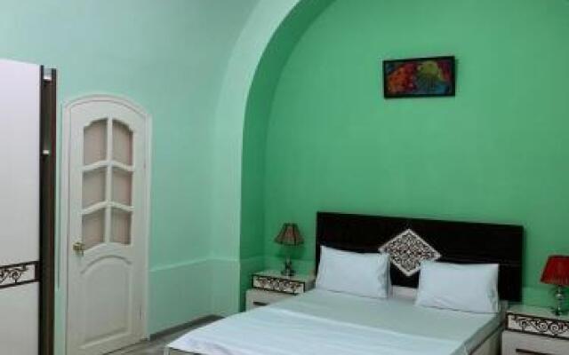 Nizami street floor 1