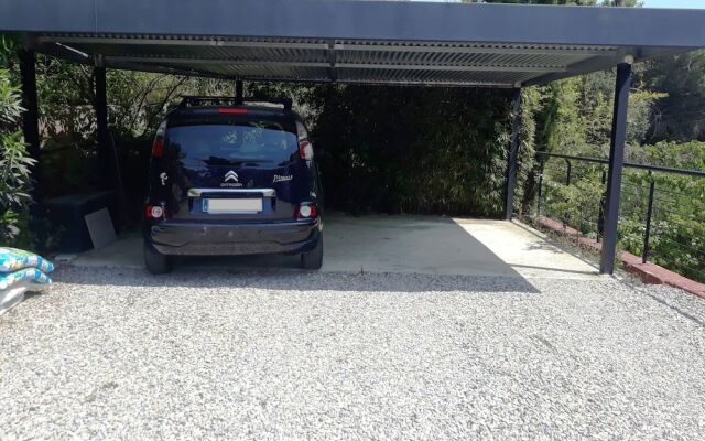 HomeHolidaysRentals Nature - Costa Barcelona