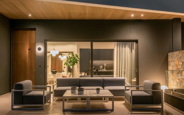Made By The Sea Villas 8 Bdrm