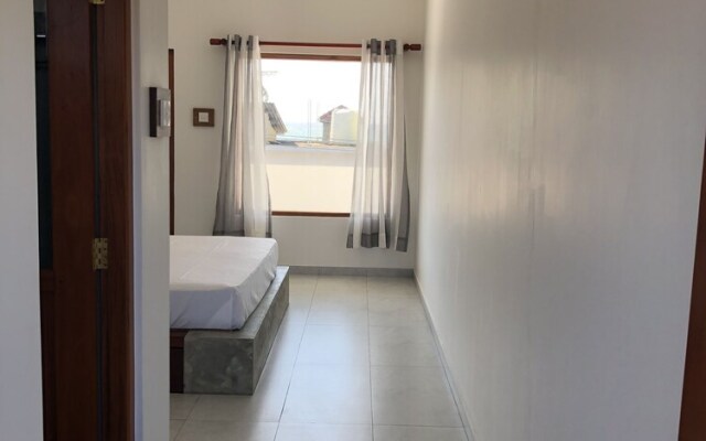 Dasu's Restaurant & Villa