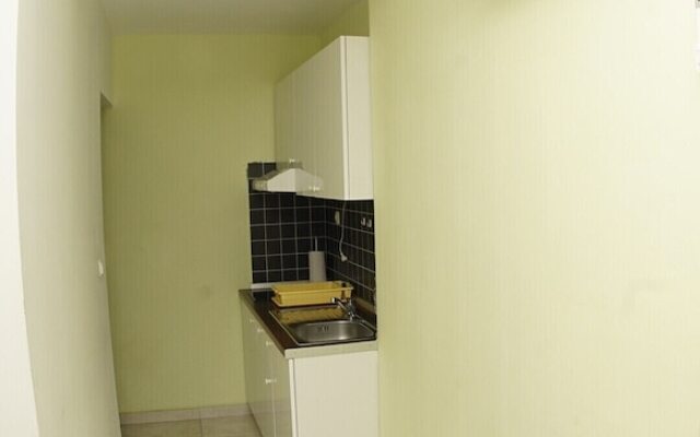 Inviting Apartment 7 Sleeps 4 Guests