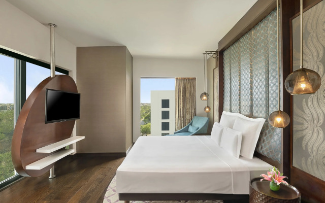 Pullman New Delhi Aerocity Hotel