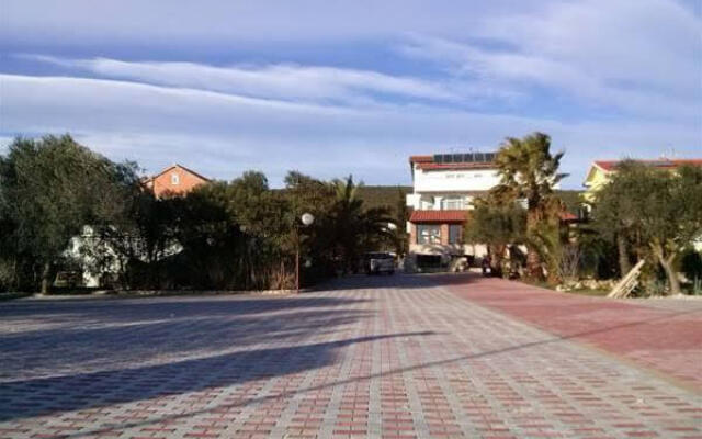Villa Anton