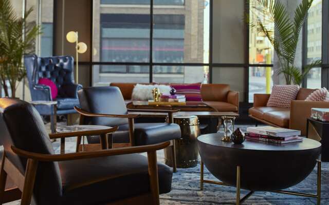 MOXY Minneapolis Uptown