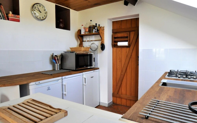 Luxurious Holiday Home in Montrichard with Pool