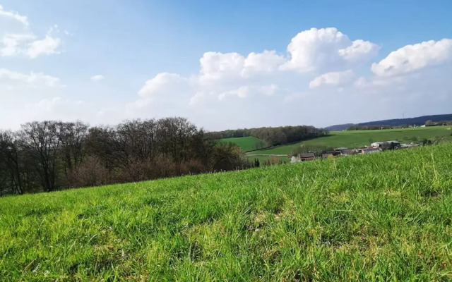 Simplistic Apartment in Suhl near Forest